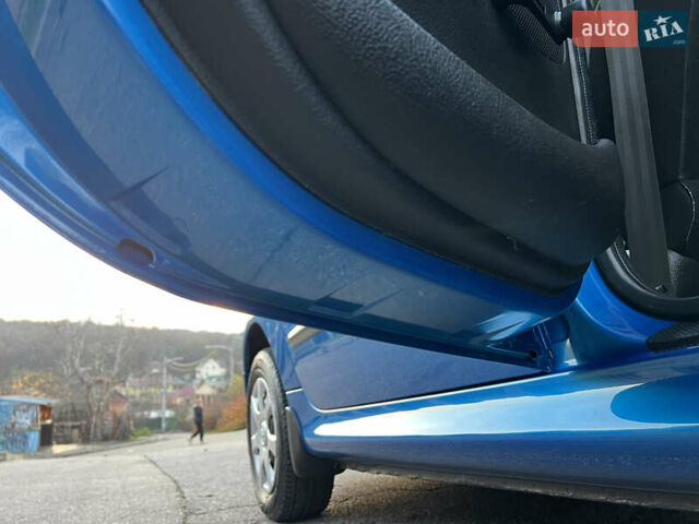 Синий Пежо 206, объемом двигателя 1.4 л и пробегом 133 тыс. км за 5500 $, фото 73 на Automoto.ua