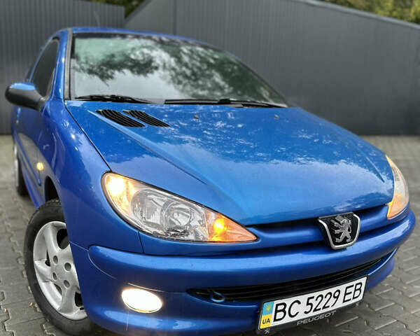 Синий Пежо 206, объемом двигателя 1.6 л и пробегом 245 тыс. км за 2499 $, фото 2 на Automoto.ua