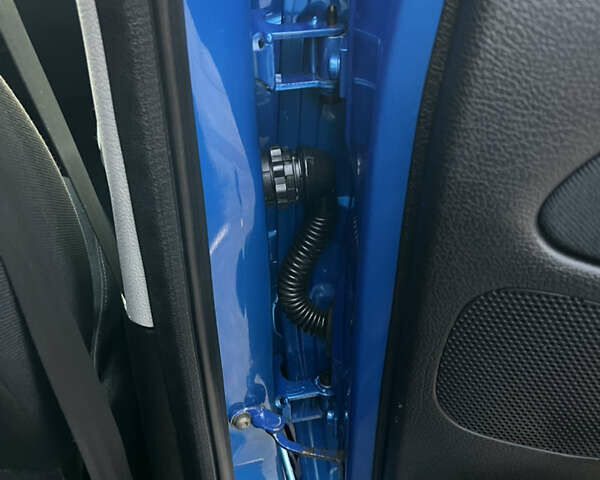 Синий Пежо 206, объемом двигателя 1.4 л и пробегом 133 тыс. км за 5500 $, фото 76 на Automoto.ua