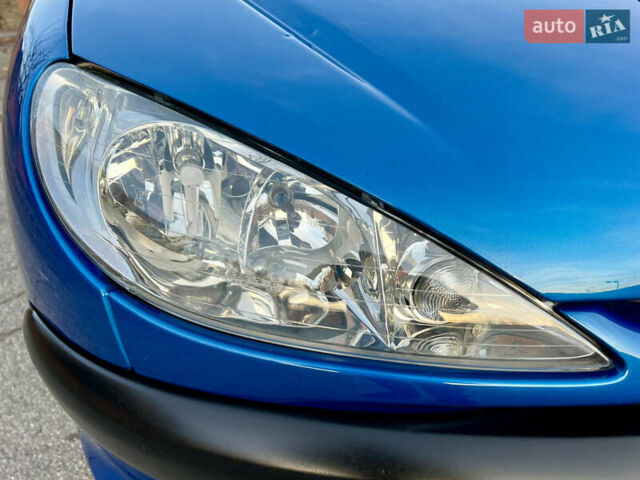 Синий Пежо 206, объемом двигателя 1.4 л и пробегом 133 тыс. км за 5500 $, фото 15 на Automoto.ua