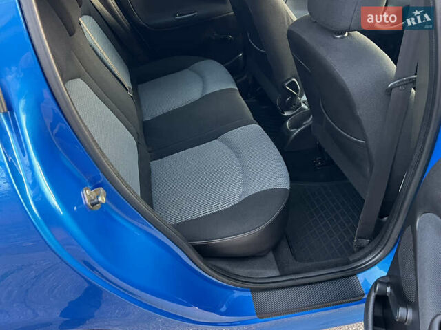 Синий Пежо 206, объемом двигателя 1.4 л и пробегом 133 тыс. км за 5500 $, фото 41 на Automoto.ua