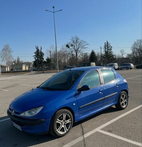 Синій Пежо 206, об'ємом двигуна 1.4 л та пробігом 235 тис. км за 2500 $, фото 1 на Automoto.ua