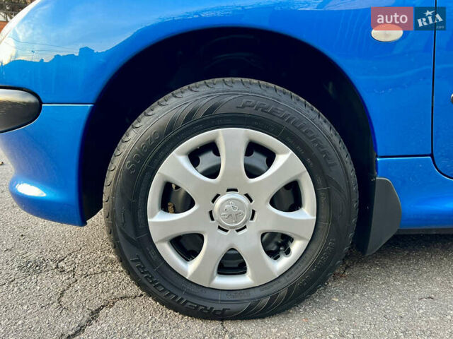 Синий Пежо 206, объемом двигателя 1.4 л и пробегом 133 тыс. км за 5500 $, фото 18 на Automoto.ua