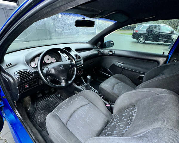 Синий Пежо 206, объемом двигателя 1.6 л и пробегом 245 тыс. км за 2499 $, фото 67 на Automoto.ua