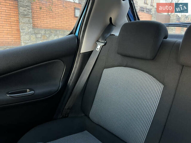 Синий Пежо 206, объемом двигателя 1.4 л и пробегом 133 тыс. км за 5500 $, фото 60 на Automoto.ua