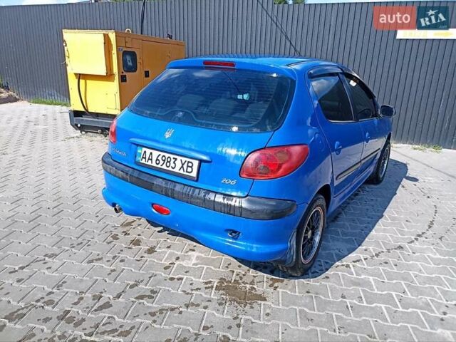Синій Пежо 206, об'ємом двигуна 1.12 л та пробігом 203 тис. км за 2500 $, фото 5 на Automoto.ua