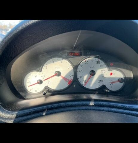 Синій Пежо 206, об'ємом двигуна 1.4 л та пробігом 235 тис. км за 2500 $, фото 7 на Automoto.ua