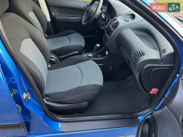 Синий Пежо 206, объемом двигателя 1.4 л и пробегом 133 тыс. км за 5500 $, фото 43 на Automoto.ua