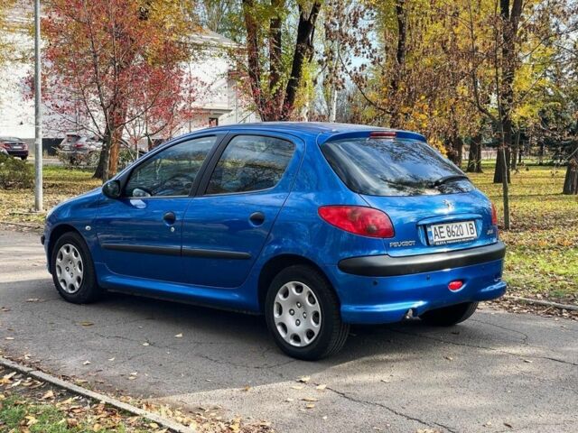 Синий Пежо 206, объемом двигателя 1.4 л и пробегом 3 тыс. км за 5700 $, фото 7 на Automoto.ua