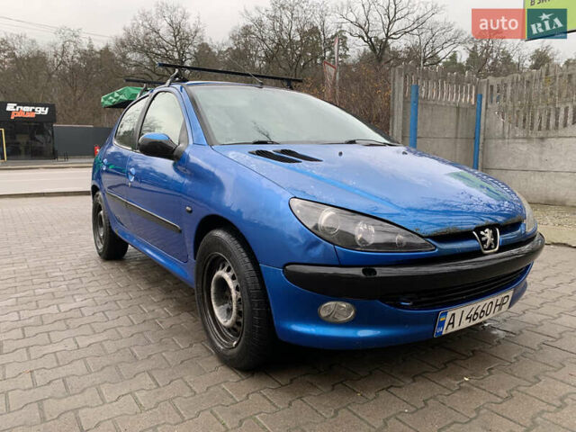 Синий Пежо 206, объемом двигателя 1.1 л и пробегом 261 тыс. км за 2400 $, фото 1 на Automoto.ua