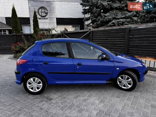 Синий Пежо 206, объемом двигателя 1.4 л и пробегом 201 тыс. км за 2500 $, фото 21 на Automoto.ua