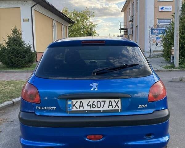 Синій Пежо 206, об'ємом двигуна 1.36 л та пробігом 358 тис. км за 3900 $, фото 3 на Automoto.ua