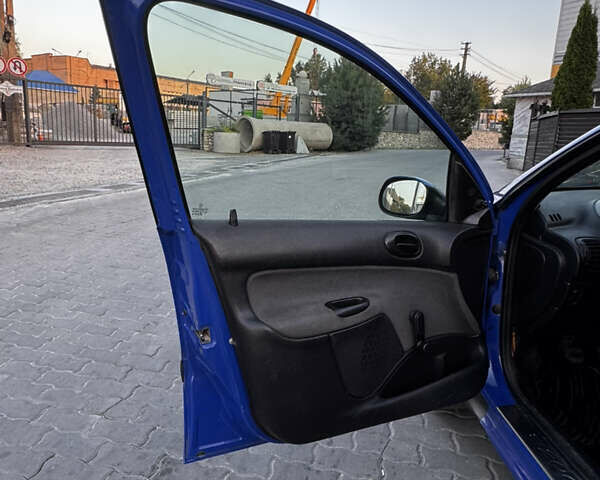 Синий Пежо 206, объемом двигателя 1.4 л и пробегом 201 тыс. км за 2500 $, фото 11 на Automoto.ua
