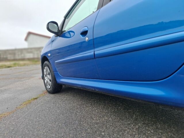 Синий Пежо 206, объемом двигателя 1.4 л и пробегом 153 тыс. км за 4350 $, фото 5 на Automoto.ua