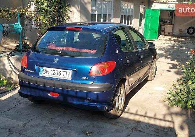 Синій Пежо 206, об'ємом двигуна 1.4 л та пробігом 280 тис. км за 2999 $, фото 2 на Automoto.ua
