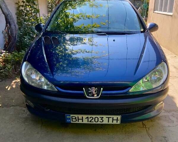 Синій Пежо 206, об'ємом двигуна 1.4 л та пробігом 280 тис. км за 2999 $, фото 1 на Automoto.ua