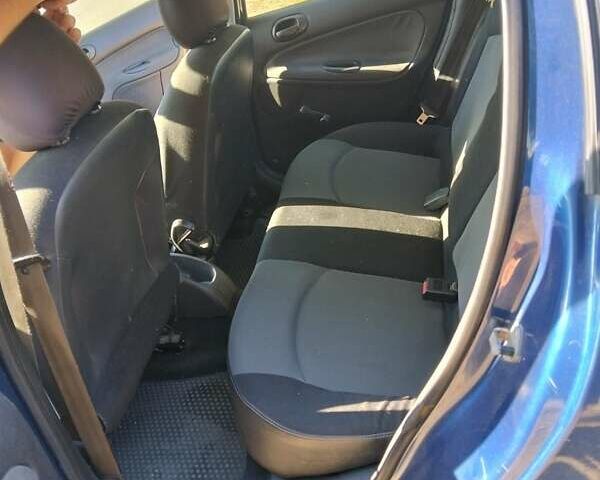 Синій Пежо 206, об'ємом двигуна 1.4 л та пробігом 280 тис. км за 2999 $, фото 23 на Automoto.ua