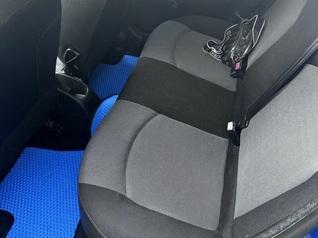 Синий Пежо 206, объемом двигателя 1.4 л и пробегом 151 тыс. км за 6400 $, фото 4 на Automoto.ua