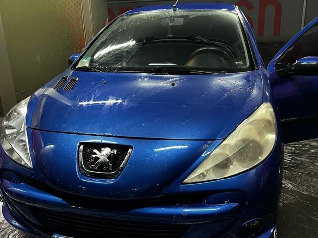 Синий Пежо 206, объемом двигателя 1.4 л и пробегом 2 тыс. км за 3999 $, фото 4 на Automoto.ua