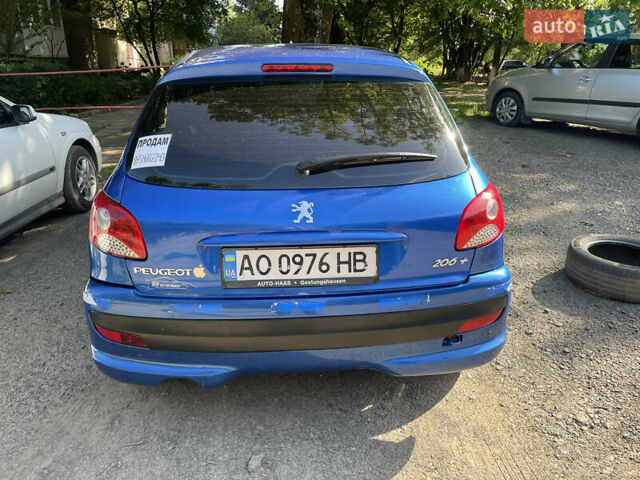 Синій Пежо 206, об'ємом двигуна 1.1 л та пробігом 159 тис. км за 4400 $, фото 2 на Automoto.ua