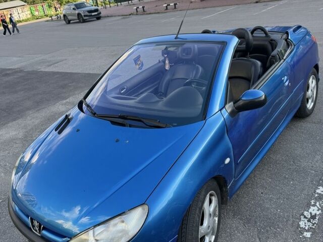 Синий Пежо 206, объемом двигателя 1.6 л и пробегом 177 тыс. км за 4300 $, фото 1 на Automoto.ua
