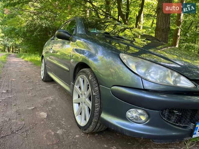 Синий Пежо 206, объемом двигателя 1.6 л и пробегом 251 тыс. км за 4100 $, фото 2 на Automoto.ua