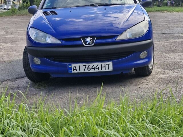 Синій Пежо 206, об'ємом двигуна 1.4 л та пробігом 272 тис. км за 2600 $, фото 4 на Automoto.ua
