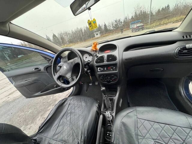 Синий Пежо 206, объемом двигателя 1.1 л и пробегом 2 тыс. км за 3500 $, фото 9 на Automoto.ua