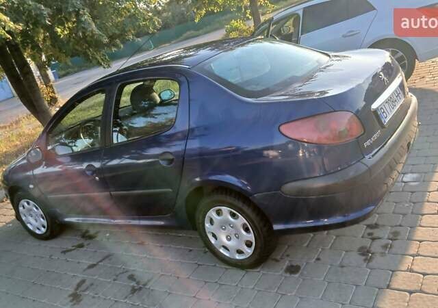 Синий Пежо 206, объемом двигателя 1.4 л и пробегом 184 тыс. км за 3000 $, фото 9 на Automoto.ua