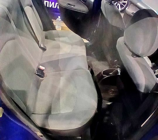 Синий Пежо 206, объемом двигателя 1.4 л и пробегом 184 тыс. км за 2999 $, фото 5 на Automoto.ua