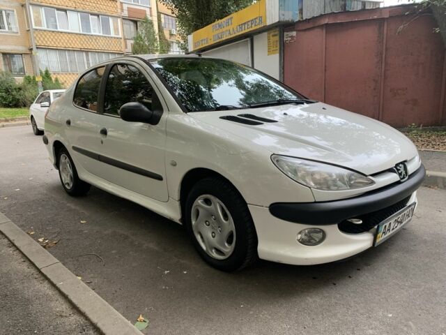 Синий Пежо 206, объемом двигателя 1.6 л и пробегом 158 тыс. км за 3400 $, фото 6 на Automoto.ua