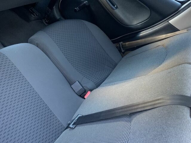 Синий Пежо 206, объемом двигателя 1.6 л и пробегом 158 тыс. км за 3400 $, фото 4 на Automoto.ua