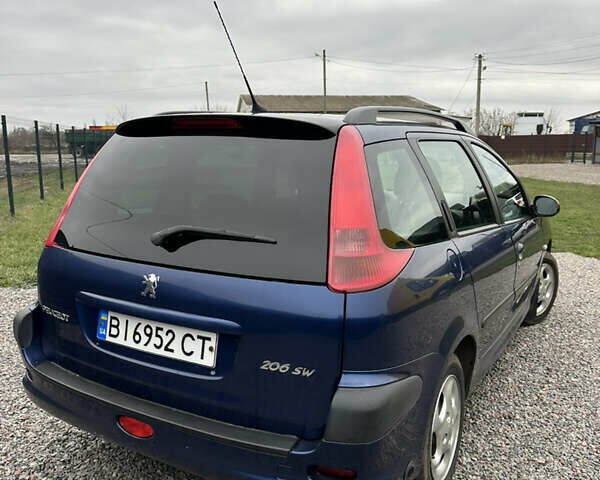 Синий Пежо 206, объемом двигателя 1.36 л и пробегом 217 тыс. км за 3150 $, фото 5 на Automoto.ua