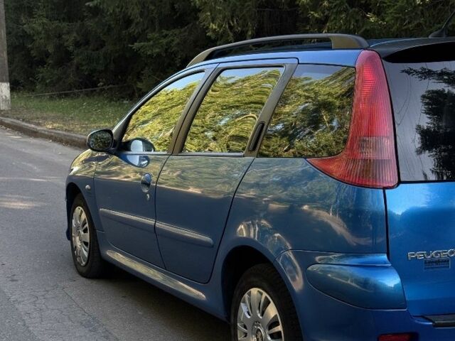 Синий Пежо 206, объемом двигателя 1.6 л и пробегом 225 тыс. км за 3800 $, фото 9 на Automoto.ua