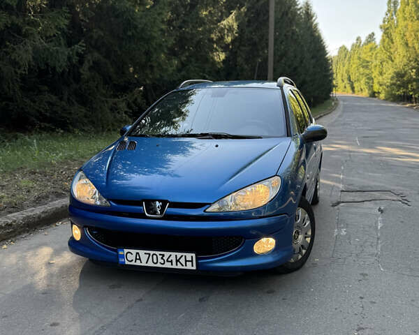 Синий Пежо 206, объемом двигателя 1.59 л и пробегом 200 тыс. км за 3700 $, фото 16 на Automoto.ua