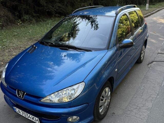 Синий Пежо 206, объемом двигателя 1.6 л и пробегом 225 тыс. км за 3800 $, фото 8 на Automoto.ua