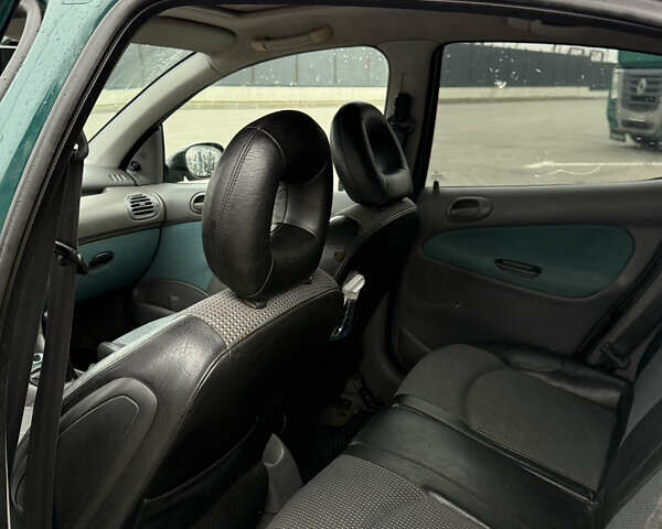 Зелений Пежо 206, об'ємом двигуна 1.4 л та пробігом 239 тис. км за 2300 $, фото 6 на Automoto.ua