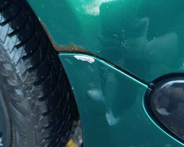 Зелений Пежо 206, об'ємом двигуна 1.36 л та пробігом 220 тис. км за 2900 $, фото 6 на Automoto.ua