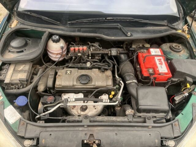 Зелений Пежо 206, об'ємом двигуна 1.4 л та пробігом 3 тис. км за 3700 $, фото 6 на Automoto.ua