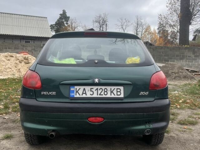 Зелений Пежо 206, об'ємом двигуна 1.4 л та пробігом 3 тис. км за 3700 $, фото 5 на Automoto.ua