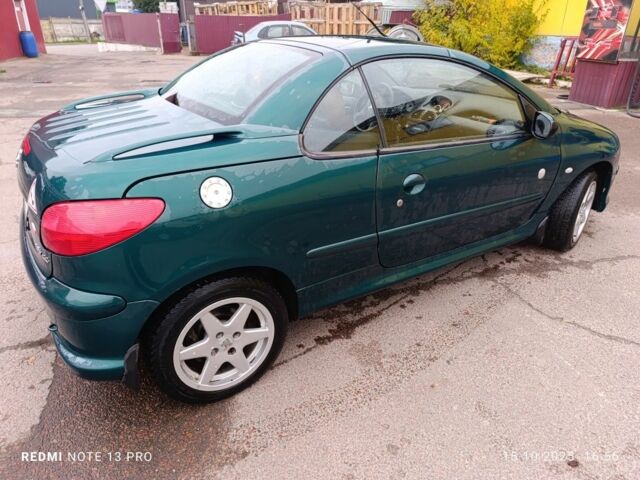 Зеленый Пежо 206, объемом двигателя 1.6 л и пробегом 264 тыс. км за 4000 $, фото 1 на Automoto.ua