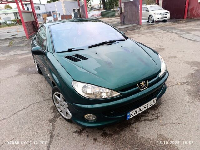 Зеленый Пежо 206, объемом двигателя 1.6 л и пробегом 264 тыс. км за 4000 $, фото 3 на Automoto.ua