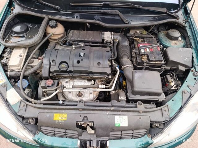 Зеленый Пежо 206, объемом двигателя 1.6 л и пробегом 264 тыс. км за 4000 $, фото 7 на Automoto.ua