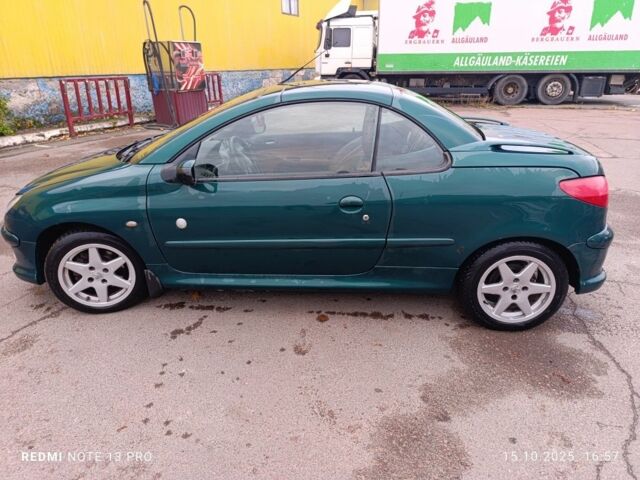 Зеленый Пежо 206, объемом двигателя 1.6 л и пробегом 264 тыс. км за 4000 $, фото 5 на Automoto.ua