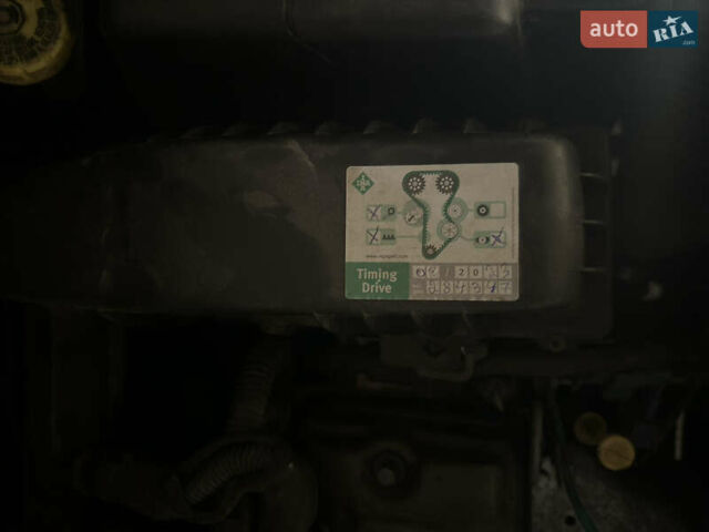 Белый Пежо 207, объемом двигателя 1.36 л и пробегом 320 тыс. км за 3800 $, фото 9 на Automoto.ua