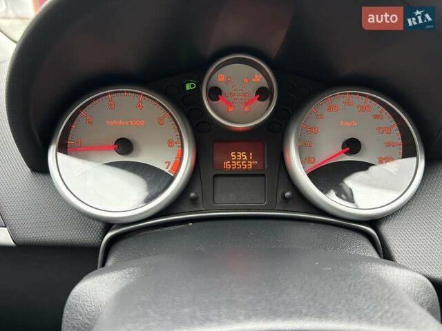 Белый Пежо 207, объемом двигателя 1.36 л и пробегом 164 тыс. км за 4700 $, фото 20 на Automoto.ua