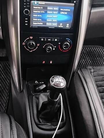 Белый Пежо 207, объемом двигателя 1.36 л и пробегом 179 тыс. км за 4700 $, фото 14 на Automoto.ua