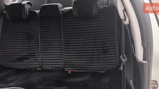 Белый Пежо 207, объемом двигателя 1.36 л и пробегом 179 тыс. км за 4700 $, фото 16 на Automoto.ua