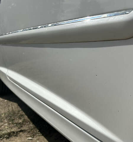 Белый Пежо 207, объемом двигателя 1.36 л и пробегом 220 тыс. км за 5100 $, фото 20 на Automoto.ua