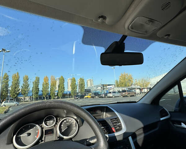 Пежо 207 2011 в Киеве на Automoto.ua Белый Пежо 207, объемом двигателя 1.56 л и пробегом 220 тыс. км за 4300 $, фото 14 на Automoto.ua